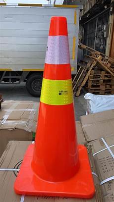 Cone Parkir